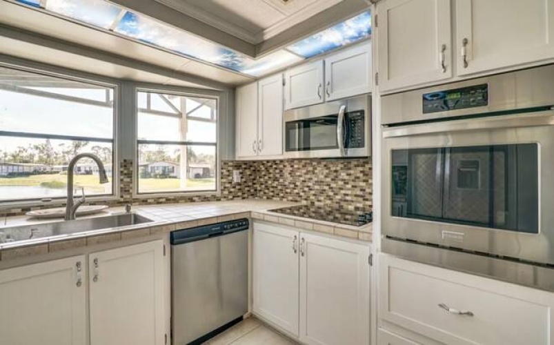 9883 Tamarron Ct., North Fort Myers, Florida 33903, 2 Bedrooms Bedrooms, ,2 BathroomsBathrooms,Mobile/manufactured,For Sale,Tamarron Ct.,11347452