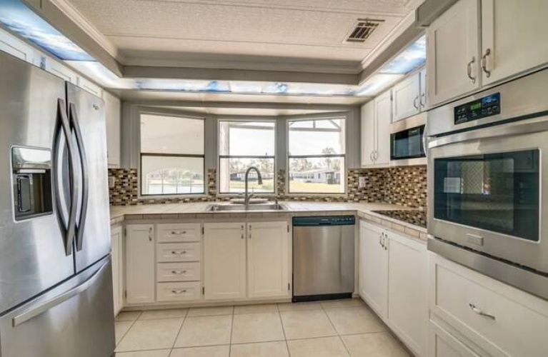 9883 Tamarron Ct., North Fort Myers, Florida 33903, 2 Bedrooms Bedrooms, ,2 BathroomsBathrooms,Mobile/manufactured,For Sale,Tamarron Ct.,11347452