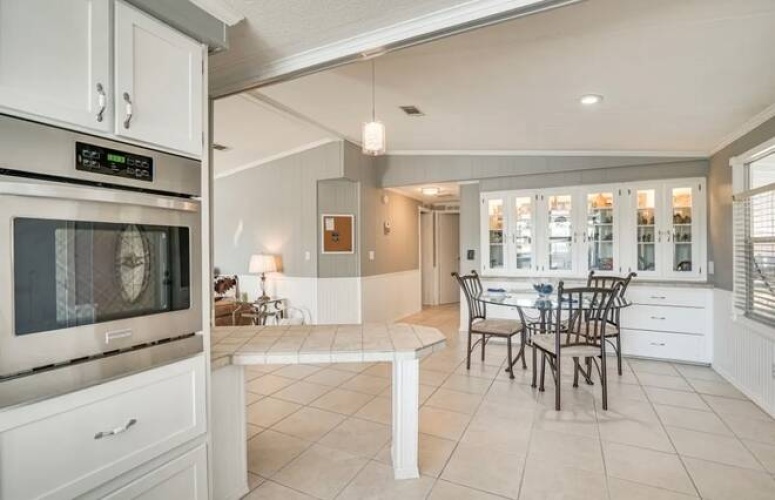 9883 Tamarron Ct., North Fort Myers, Florida 33903, 2 Bedrooms Bedrooms, ,2 BathroomsBathrooms,Mobile/manufactured,For Sale,Tamarron Ct.,11347452
