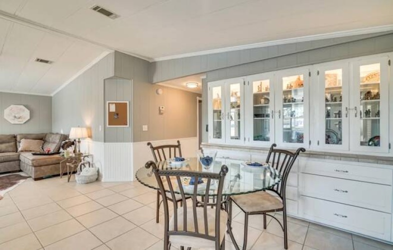 9883 Tamarron Ct., North Fort Myers, Florida 33903, 2 Bedrooms Bedrooms, ,2 BathroomsBathrooms,Mobile/manufactured,For Sale,Tamarron Ct.,11347452