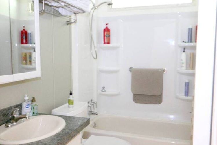 5283 Camelot Dr E, Sarasota, Florida 34233, 2 Bedrooms Bedrooms, ,2 BathroomsBathrooms,Mobile/manufactured,For Sale,Camelot Dr E,11341982