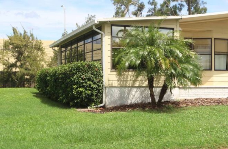 5283 Camelot Dr E, Sarasota, Florida 34233, 2 Bedrooms Bedrooms, ,2 BathroomsBathrooms,Mobile/manufactured,For Sale,Camelot Dr E,11341982