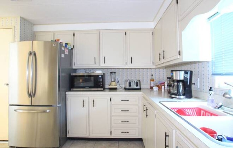 5918 Brigadoon Way, Sarasota, Florida 34233, 2 Bedrooms Bedrooms, ,2 BathroomsBathrooms,Residential,For Sale,Brigadoon Way,11118927