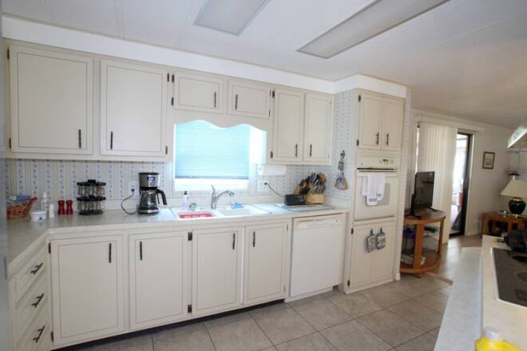5918 Brigadoon Way, Sarasota, Florida 34233, 2 Bedrooms Bedrooms, ,2 BathroomsBathrooms,Residential,For Sale,Brigadoon Way,11118927