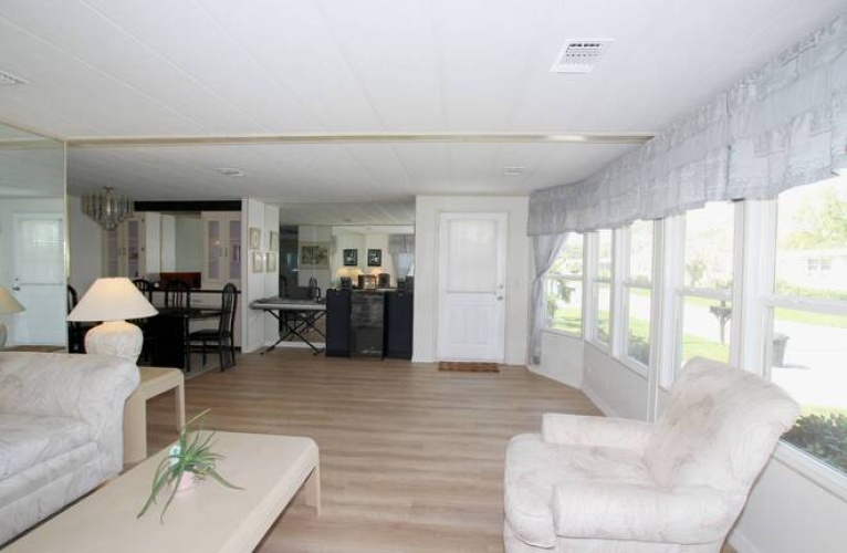 5918 Brigadoon Way, Sarasota, Florida 34233, 2 Bedrooms Bedrooms, ,2 BathroomsBathrooms,Residential,For Sale,Brigadoon Way,11118927