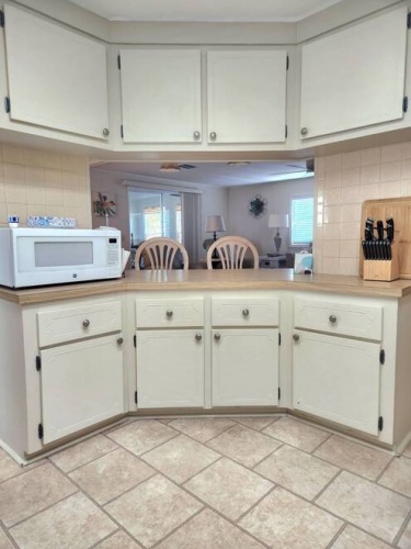 63 Pedro, Fort Myers, Florida 33912, 2 Bedrooms Bedrooms, 8 Rooms Rooms,2 BathroomsBathrooms,Mobile/manufactured,For Sale,Pedro,11471548