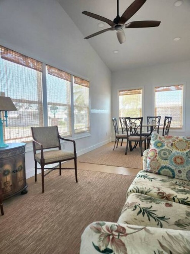 63 Pedro, Fort Myers, Florida 33912, 2 Bedrooms Bedrooms, 8 Rooms Rooms,2 BathroomsBathrooms,Mobile/manufactured,For Sale,Pedro,11471548