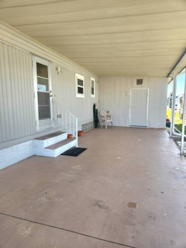 63 Pedro, Fort Myers, Florida 33912, 2 Bedrooms Bedrooms, 8 Rooms Rooms,2 BathroomsBathrooms,Mobile/manufactured,For Sale,Pedro,11471548