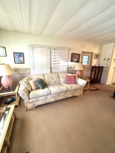 2752 Vine Lane, Sebring, Florida 33870, 2 Bedrooms Bedrooms, ,1 BathroomBathrooms,Mobile/manufactured,For Sale,Vine Lane,11266696
