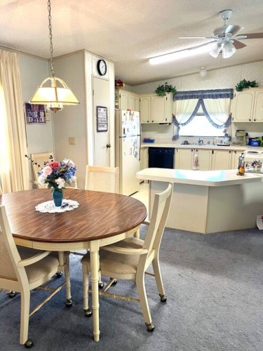 1125 Opal Ave, Sebring, Florida 33870, 2 Bedrooms Bedrooms, ,2 BathroomsBathrooms,Mobile/manufactured,For Sale,Opal Ave,11255680