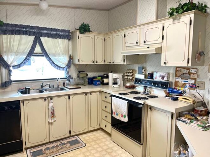 1125 Opal Ave, Sebring, Florida 33870, 2 Bedrooms Bedrooms, ,2 BathroomsBathrooms,Mobile/manufactured,For Sale,Opal Ave,11255680
