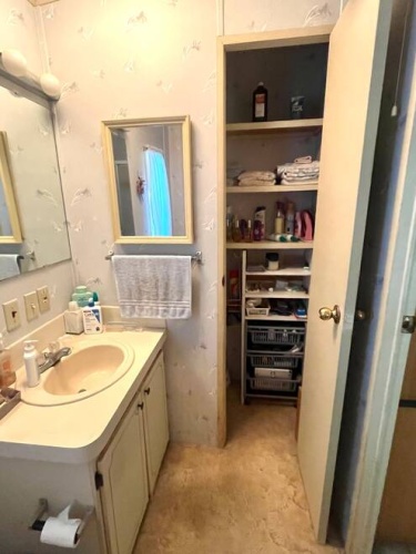 1125 Opal Ave, Sebring, Florida 33870, 2 Bedrooms Bedrooms, ,2 BathroomsBathrooms,Mobile/manufactured,For Sale,Opal Ave,11255680