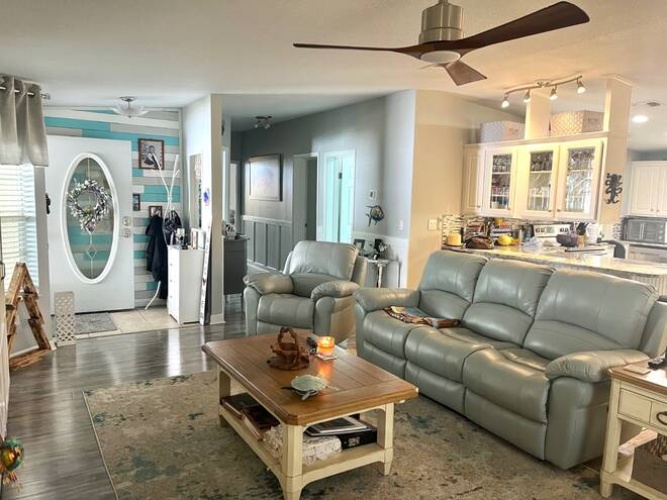 29200 Jones Loop Rd, Punta Gorda, Florida 33950, 2 Bedrooms Bedrooms, ,2 BathroomsBathrooms,Mobile/manufactured,For Sale,Jones Loop Rd,11251574