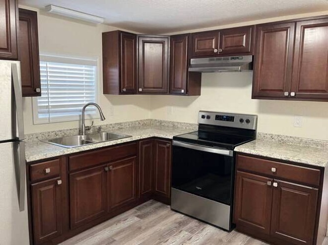 2852 Vine Lane, Sebring, Florida 33870, 2 Bedrooms Bedrooms, ,1 BathroomBathrooms,Mobile/manufactured,For Sale,Vine Lane,11240142