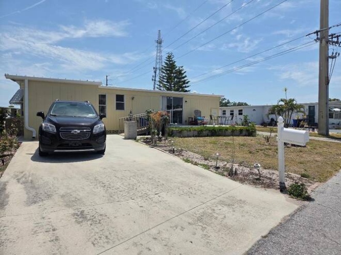 900 Zacapa, venice, Florida 34285, 2 Bedrooms Bedrooms, 6 Rooms Rooms,2 BathroomsBathrooms,Mobile/manufactured,For Sale,Zacapa,11481570