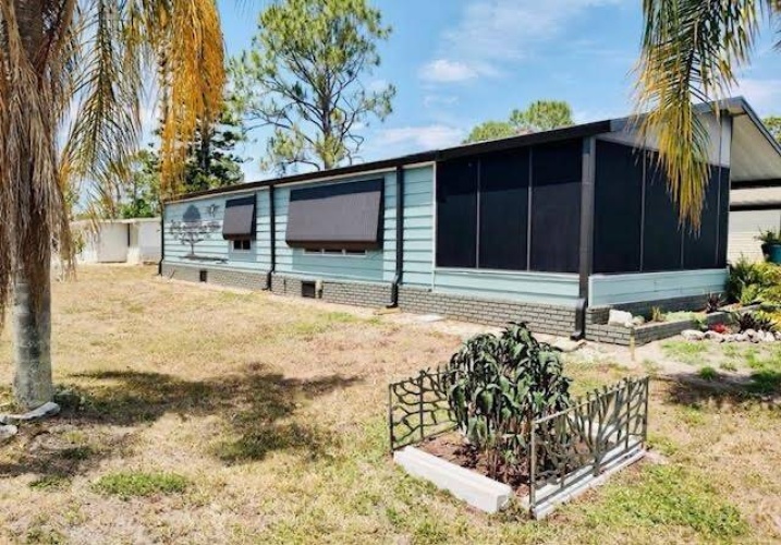 2790 Orlenes St., North Fort Myers, Florida 33917, 2 Bedrooms Bedrooms, ,2 BathroomsBathrooms,Mobile/manufactured,For Sale,Orlenes St.,11482532