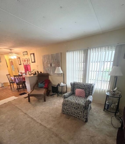 3039 Vine Lane, Sebring, Florida 33870, 2 Bedrooms Bedrooms, ,1 BathroomBathrooms,Mobile/manufactured,For Sale,Vine Lane,11482593
