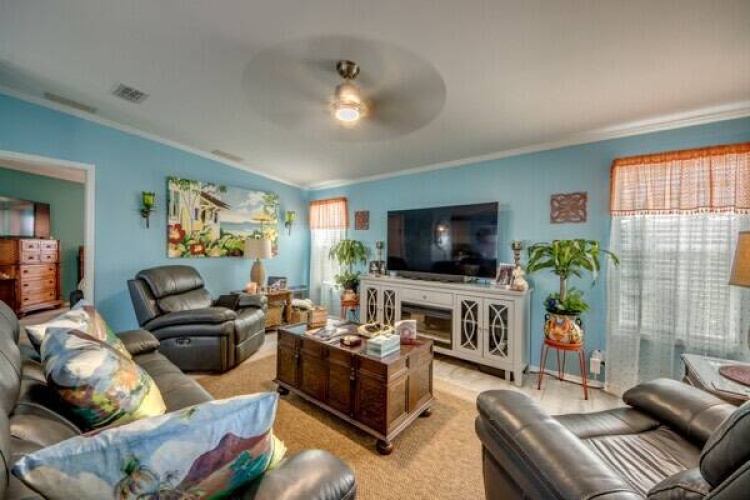 28 Kano, Fort Myers, Florida 33908, 3 Bedrooms Bedrooms, ,2 BathroomsBathrooms,Mobile/manufactured,For Sale,Kano,11485885