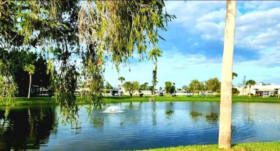 279 Lake Dr, Nokomis, Florida 34275, 2 Bedrooms Bedrooms, ,2 BathroomsBathrooms,Mobile/manufactured,For Sale,Lake Dr,11497319