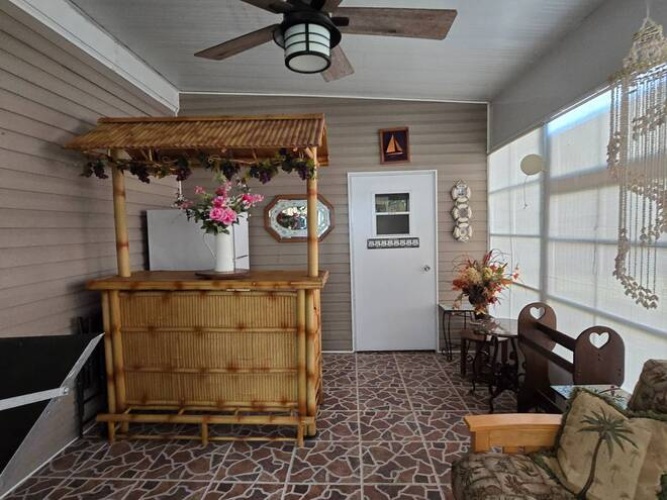 283 Lake Dr, Nokmis, Florida 34275, 3 Bedrooms Bedrooms, ,2 BathroomsBathrooms,Mobile/manufactured,For Sale,Lake Dr,11504355