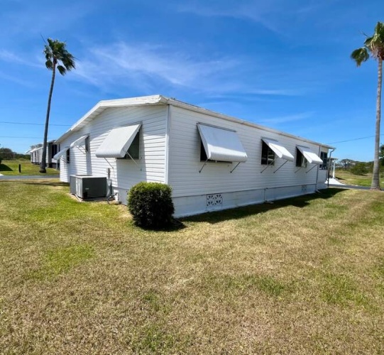 855 S Robert Ave, Avon Park, Florida 33825, 2 Bedrooms Bedrooms, ,2 BathroomsBathrooms,Mobile/manufactured,For Sale,S Robert Ave,11513752