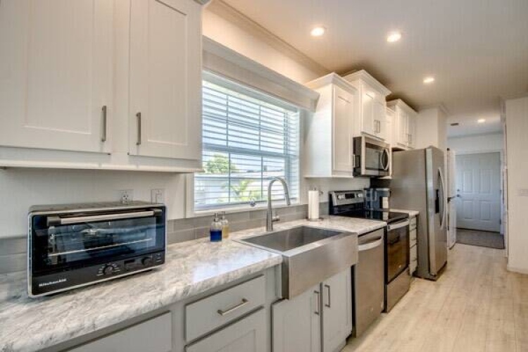 39 Falla Ct., Fort Myers, Florida 33908, 3 Bedrooms Bedrooms, 8 Rooms Rooms,2 BathroomsBathrooms,Mobile/manufactured,For Sale,Falla Ct.,11521779