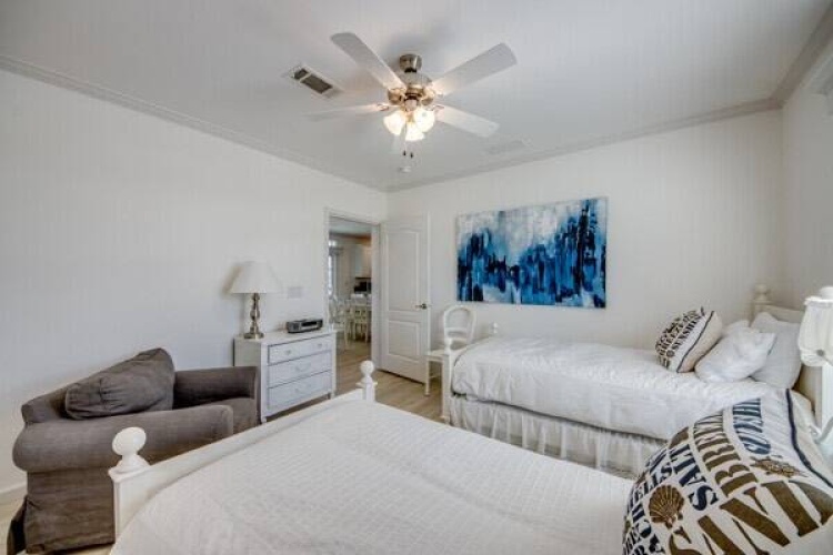 39 Falla Ct., Fort Myers, Florida 33908, 3 Bedrooms Bedrooms, 8 Rooms Rooms,2 BathroomsBathrooms,Mobile/manufactured,For Sale,Falla Ct.,11521779