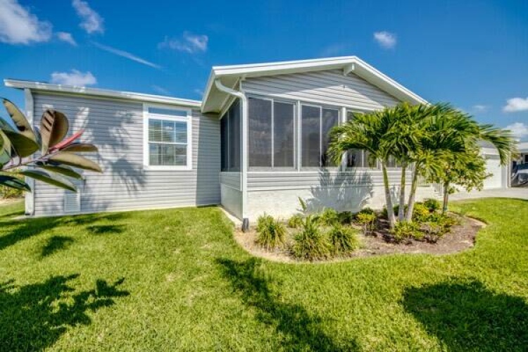 39 Falla Ct., Fort Myers, Florida 33908, 3 Bedrooms Bedrooms, 8 Rooms Rooms,2 BathroomsBathrooms,Mobile/manufactured,For Sale,Falla Ct.,11521779