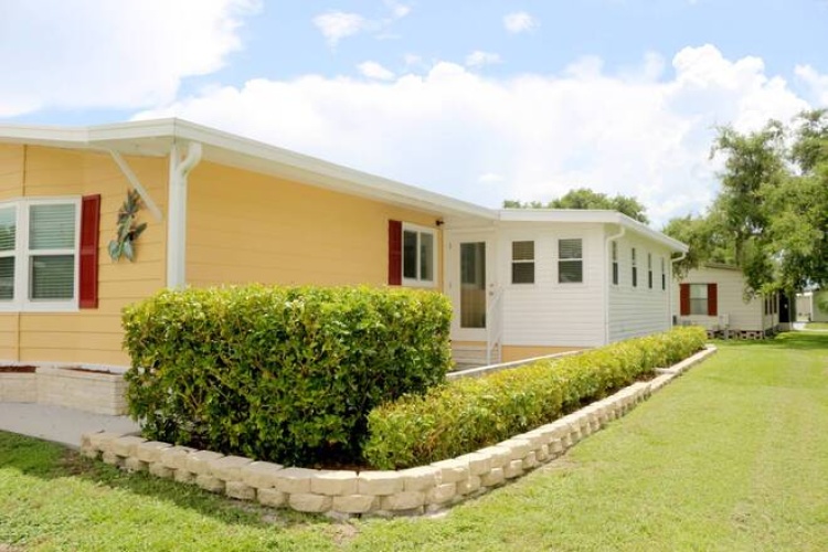 5714 Seven Oaks Dr, Sarasota, Florida 34241, 2 Bedrooms Bedrooms, ,2 BathroomsBathrooms,Mobile/manufactured,For Sale,Seven Oaks Dr,11528281
