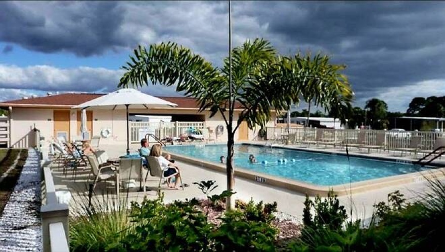 170 Sanibel St, Nokomis, Florida 34275, 2 Bedrooms Bedrooms, ,2 BathroomsBathrooms,Mobile/manufactured,For Sale,Sanibel St,11530265