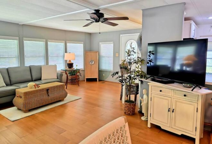 170 Sanibel St, Nokomis, Florida 34275, 2 Bedrooms Bedrooms, ,2 BathroomsBathrooms,Mobile/manufactured,For Sale,Sanibel St,11530265