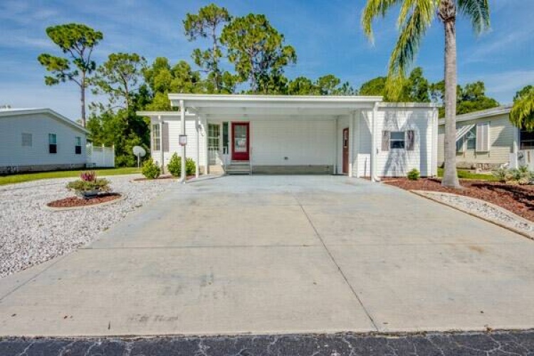 19435 Charleston Cr., North Fort Myers, Florida 33917, 3 Bedrooms Bedrooms, ,2 BathroomsBathrooms,Mobile/manufactured,For Sale,Charleston Cr.,11534749