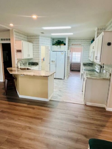 19435 Charleston Cr., North Fort Myers, Florida 33917, 3 Bedrooms Bedrooms, ,2 BathroomsBathrooms,Mobile/manufactured,For Sale,Charleston Cr.,11534749