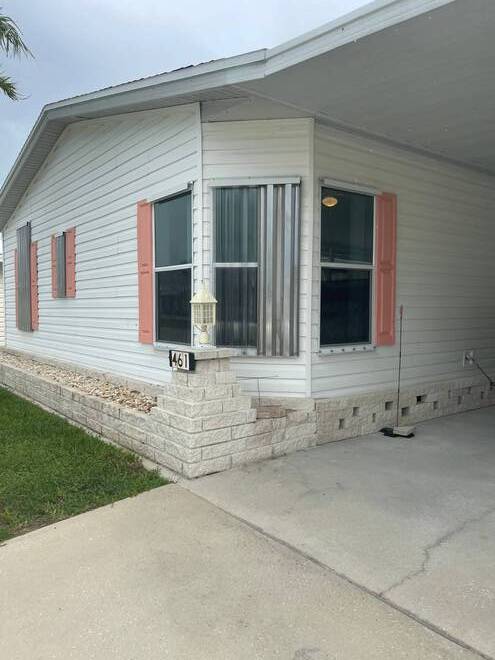 2692 NE HWY 70, Arcadia, Florida 34266, 2 Bedrooms Bedrooms, ,2 BathroomsBathrooms,Mobile/manufactured,For Sale,NE HWY 70,11536511