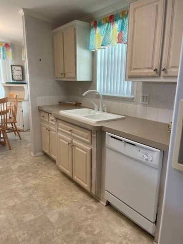 2692 NE HWY 70, Arcadia, Florida 34266, 2 Bedrooms Bedrooms, ,2 BathroomsBathrooms,Mobile/manufactured,For Sale,NE HWY 70,11536562