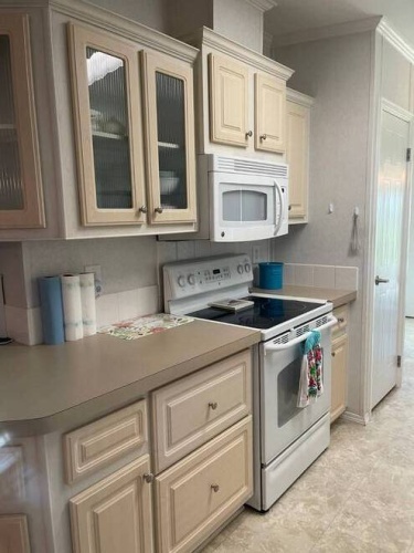 2692 NE HWY 70, Arcadia, Florida 34266, 2 Bedrooms Bedrooms, ,2 BathroomsBathrooms,Mobile/manufactured,For Sale,NE HWY 70,11536562