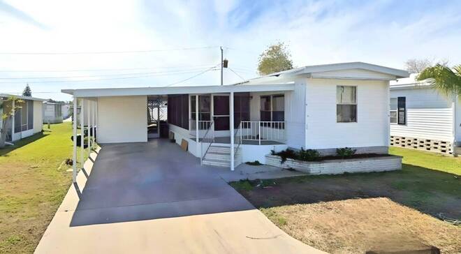 178 4th St East, Nokomis, Florida 34275, 2 Bedrooms Bedrooms, ,1 BathroomBathrooms,Mobile/manufactured,For Sale,4th St East,11537400
