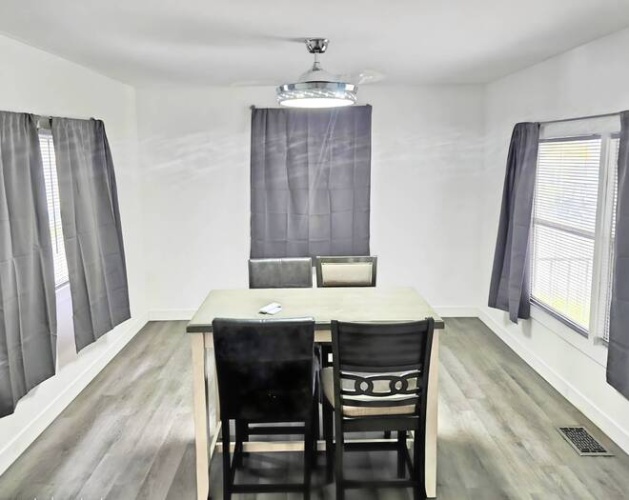 178 4th St East, Nokomis, Florida 34275, 2 Bedrooms Bedrooms, ,1 BathroomBathrooms,Mobile/manufactured,For Sale,4th St East,11537400