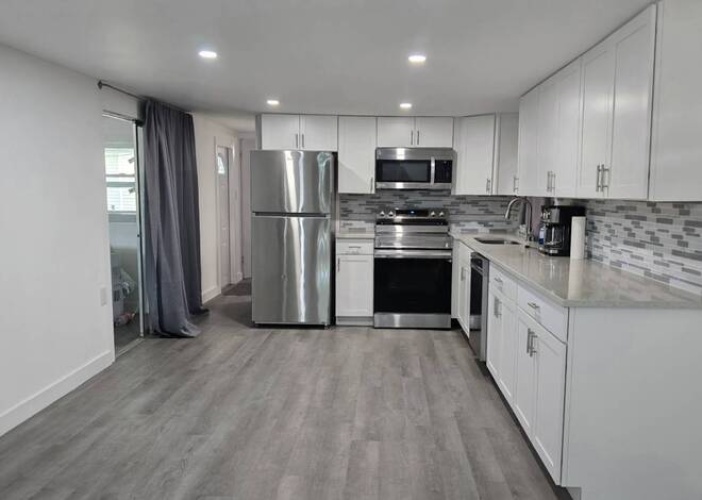 178 4th St East, Nokomis, Florida 34275, 2 Bedrooms Bedrooms, ,1 BathroomBathrooms,Mobile/manufactured,For Sale,4th St East,11537400