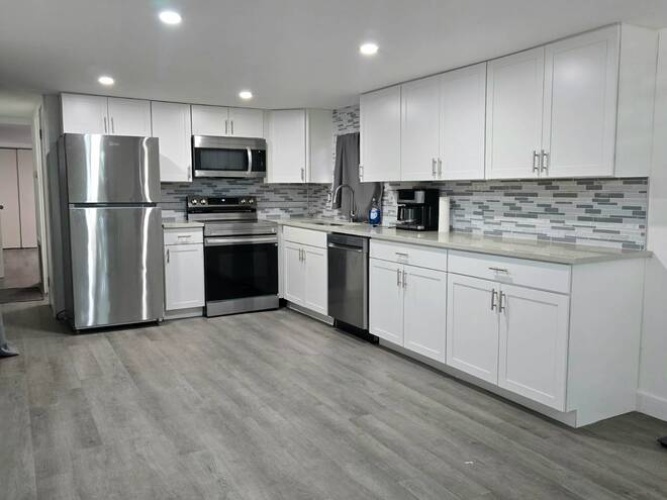 178 4th St East, Nokomis, Florida 34275, 2 Bedrooms Bedrooms, ,1 BathroomBathrooms,Mobile/manufactured,For Sale,4th St East,11537400