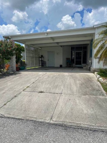 27110 Jones Loop Rd, Punta Gorda, Florida 33982, 2 Bedrooms Bedrooms, ,2 BathroomsBathrooms,Mobile/manufactured,For Sale,Jones Loop Rd,11538805