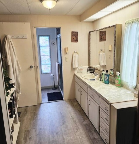 5 Hacha Ct., Fort Myers, Florida 33908, 2 Bedrooms Bedrooms, ,2 BathroomsBathrooms,Mobile/manufactured,For Sale,Hacha Ct.,11544009