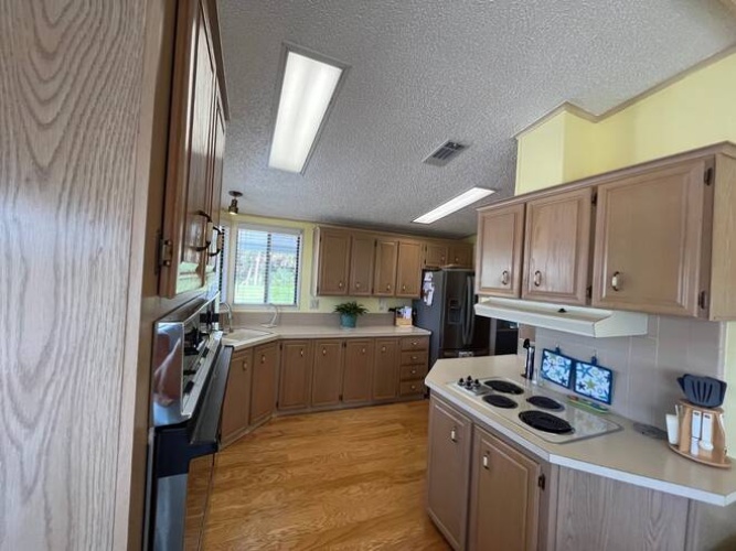 150 Daiquiri Ct., Fort Myers, Florida 33912, 2 Bedrooms Bedrooms, ,2 BathroomsBathrooms,Mobile/manufactured,For Sale,Daiquiri Ct.,11544551
