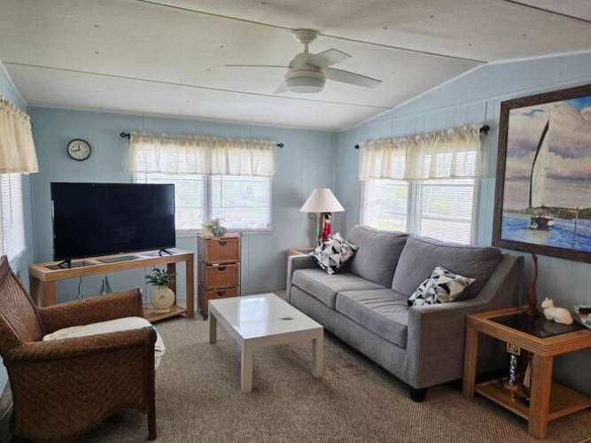 210 3rd St West, Nokomis, Florida 34275, 3 Bedrooms Bedrooms, ,2 BathroomsBathrooms,Mobile/manufactured,For Sale,3rd St West,11545245