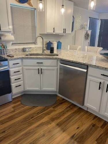 2692 NE HWY 70, Arcadia, Florida 34266, 2 Bedrooms Bedrooms, ,2 BathroomsBathrooms,Mobile/manufactured,For Sale,NE HWY 70,11545161