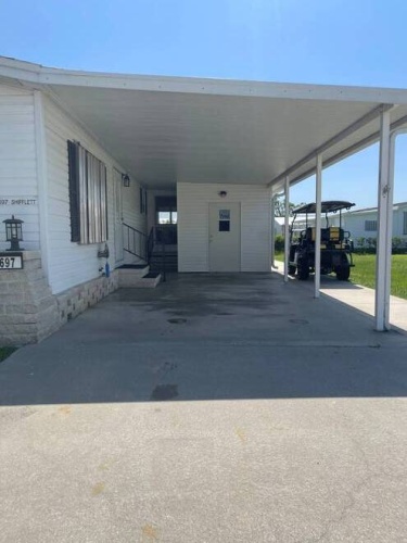 2692 NE HWY 70, Arcadia, Florida 34266, 2 Bedrooms Bedrooms, ,2 BathroomsBathrooms,Mobile/manufactured,For Sale,NE HWY 70,11546586