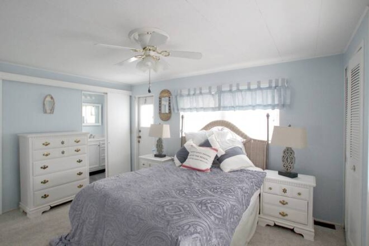2329 York Drive, Sarasota, Florida 34238, 2 Bedrooms Bedrooms, ,2 BathroomsBathrooms,Mobile/manufactured,For Sale,York Drive,11548677