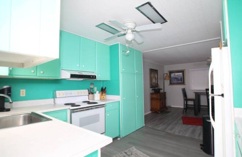 2329 York Drive, Sarasota, Florida 34238, 2 Bedrooms Bedrooms, ,2 BathroomsBathrooms,Mobile/manufactured,For Sale,York Drive,11548677