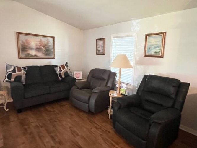 434 Page Ave, Frostproof, Florida 33843, 2 Bedrooms Bedrooms, ,2 BathroomsBathrooms,Mobile/manufactured,For Sale,Page Ave,11552920