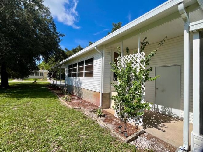 434 Page Ave, Frostproof, Florida 33843, 2 Bedrooms Bedrooms, ,2 BathroomsBathrooms,Mobile/manufactured,For Sale,Page Ave,11552920